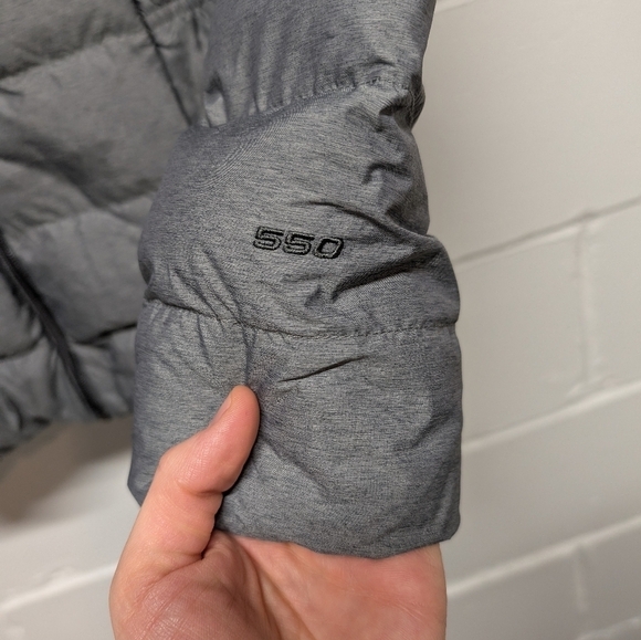 THE NORTH FACE (Women's XS) 550 Down Fill Puffer Gotham Jacket Gray - Picture 4 of 10